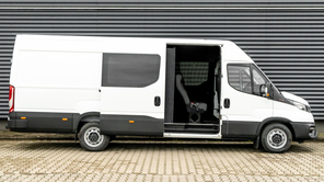 IVECO Daily 35S18 V VAN przewóz osób