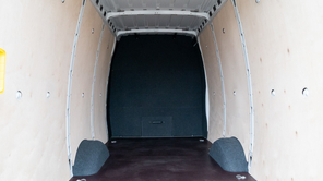 IVECO Daily 35S18 V VAN przewóz osób