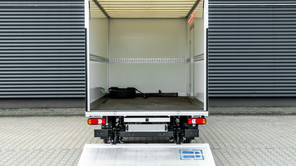 IVECO Daily 35S18A8 KONTENER