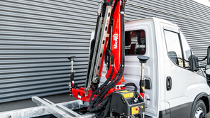 IVECO Daily 70C18HA8 ZABUDOWA Z ŻURAWIKIEM