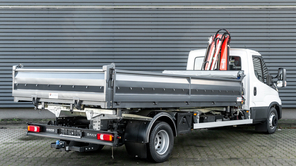 IVECO Daily 70C18HA8 ZABUDOWA Z ŻURAWIKIEM