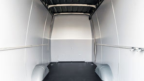 IVECO Daily 35S18A8 V VAN przewóz osób