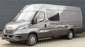 IVECO Daily 35S18A8 V VAN przewóz osób